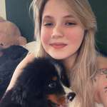 Ersteller:in Laura Profilbild