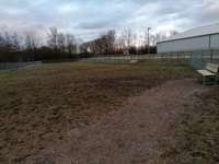 Hundeauslaufgebiet-Hundewiese Neutraubling-Bild