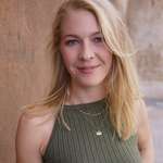 Ersteller:in Elena Profilbild