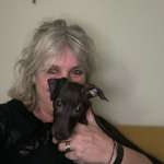 Ersteller:in Esther Profilbild