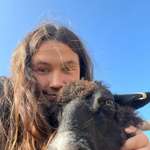 Ersteller:in Laura Profilbild