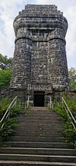 Hundeauslaufgebiet-Wald am Bismarckturm-Bild