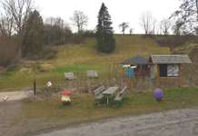 Hundeauslaufgebiet-Rastplatz-Bild