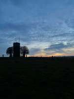 Hundeauslaufgebiet-Wasserturm Moosinning-Bild