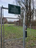 Hundeauslaufgebiet-Hundewiese Straubing-Bild