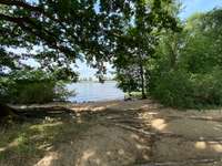 Hundeauslaufgebiet-Stover Strand hinter der Trabrennbahn-Bild