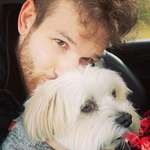 Ersteller:in Lazaros Profilbild