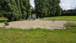 Hundeauslaufgebiet-Decathlon-Bild