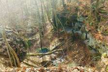 Hundeauslaufgebiet-Wallensteinweg & Schlucht mit Wasserfall-Bild