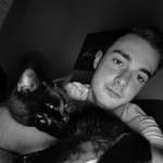 Ersteller:in Tom Profilbild