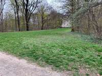 Hundeauslaufgebiet-Abtnaundorfer Park-Bild