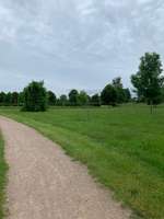 Hundeauslaufgebiet-Baumpark Erbhof Thedinghausen-Bild