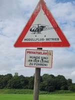 Hundeauslaufgebiet-Rheinwiesen Duisburg-Neuenkamp-Bild