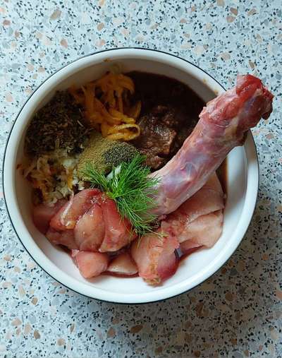 Zeigt her Eure Futternäpfe-Beitrag-Bild