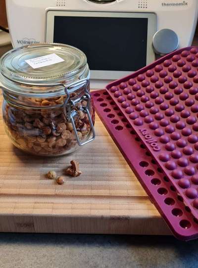 Heute gibt es.....der "ich mach die Leckerlis-Selber-Thread"-Beitrag-Bild