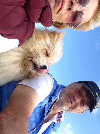 Lustige Grimassen & verrückte Posen-Beitrag-Bild