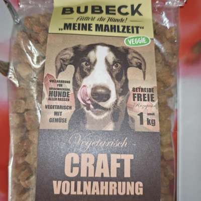 Verschiedenes Nass-& Trockenfutter, Leckerlies für Hunde zu verkaufen-Beitrag-Bild