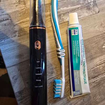 Empfehlung zu Zahnreinigung & Zahnsteinentfernung-Beitrag-Bild