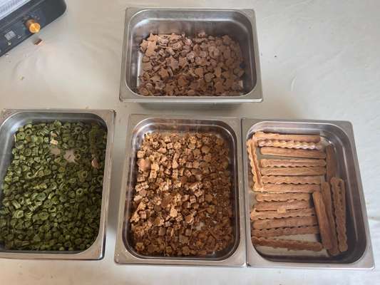 Heute gibt es.....der "ich mach die Leckerlis-Selber-Thread"-Beitrag-Bild