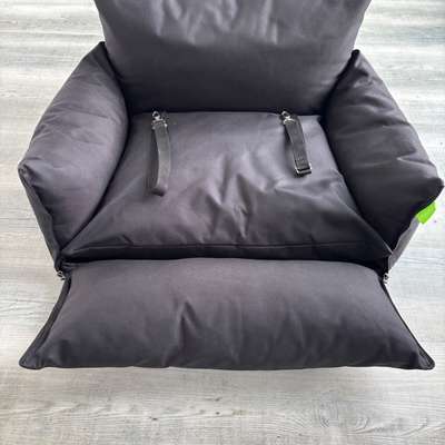 4Legs Hundesitz Auto + Hundekorb schwarz – NP 139€ – 49€-Beitrag-Bild