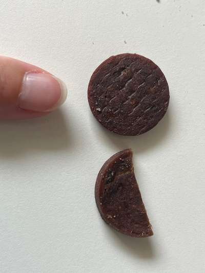 Giftköder-Evtl. Giftköder / Wurstscheiben-Bild