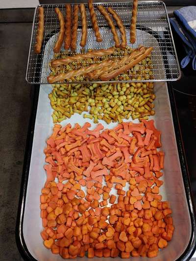 Heute gibt es.....der "ich mach die Leckerlis-Selber-Thread"-Beitrag-Bild