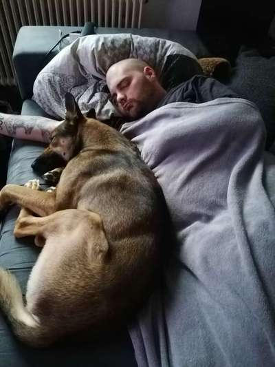 CHALLENGE NR. 34 - Liege-/Schlafpositionen-Beitrag-Bild