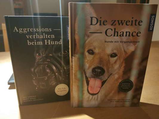 Hunde-Fachliteratur-Beitrag-Bild
