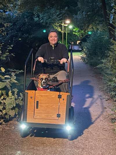 Fahrrad-Anhänger für Hunde oder Lastenrad?-Beitrag-Bild