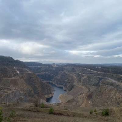 "Wege zur Freundschaft" (Ulli Reichmann)-Beitrag-Bild