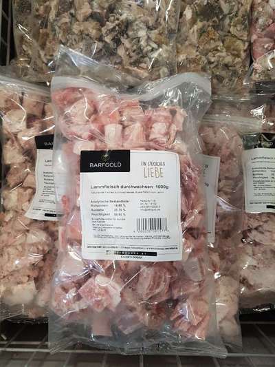 %{de_profession_title}-B.A.R.F. Lamm-Muskelfleisch-Bild