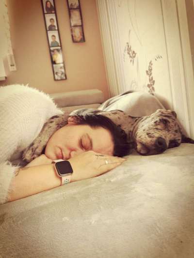 Die unbequemsten und lustigsten Schlafpositionen-Beitrag-Bild