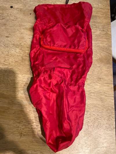 Regenmantel Windjacke für kleine Hunde-Beitrag-Bild