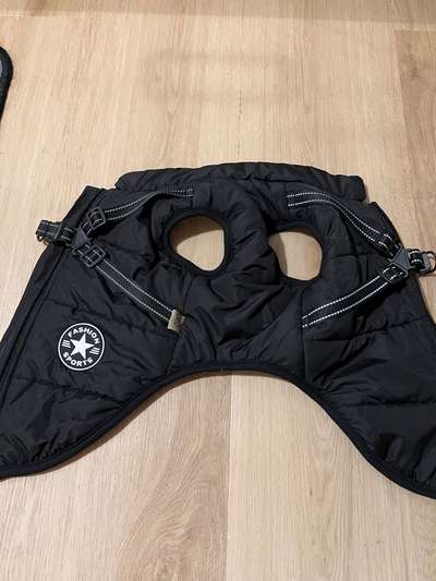 Verkaufe Hundemantel-Beitrag-Bild