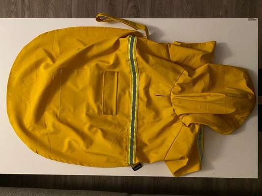 Regenmantel/Regenponcho für Hunde (mittelgroße Hunde) zu verkaufen-Beitrag-Bild