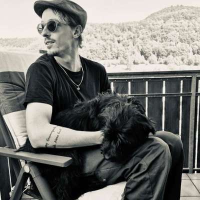 Hundetreffen-Gassi und Spielrunde