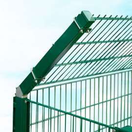 Über den Zaun springen/klettern-Beitrag-Bild