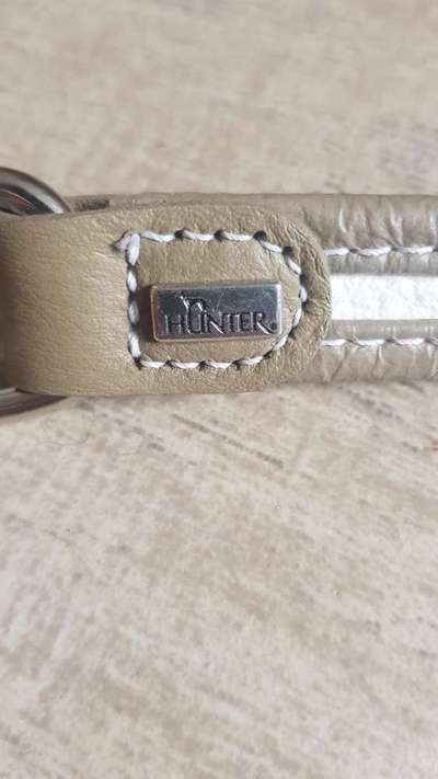 Halsband, Puppygeschirr 2x oder HUNTER-Leine Leder mit kleiner Blessur-Beitrag-Bild