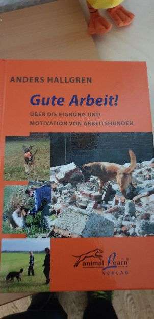 Hunde-Fachliteratur-Beitrag-Bild