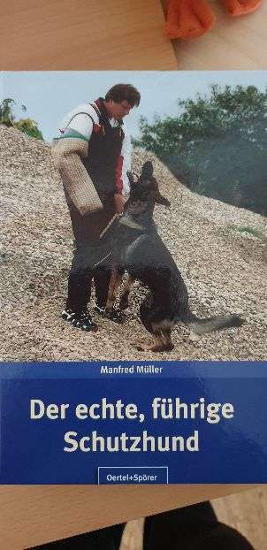 Hunde-Fachliteratur-Beitrag-Bild