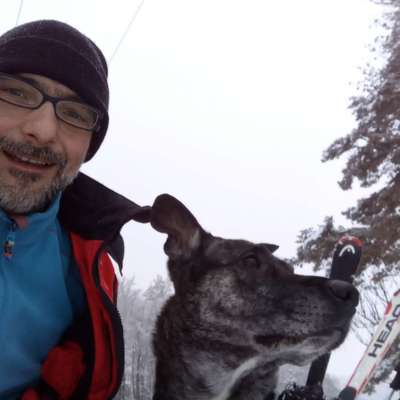 Hundetreffen-Mitspieler gesucht, am liebsten Hundewiese OAS oder Waldspaziergang Nähe alte Feste.