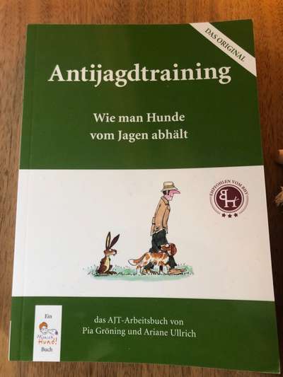Hunde-Fachliteratur-Beitrag-Bild