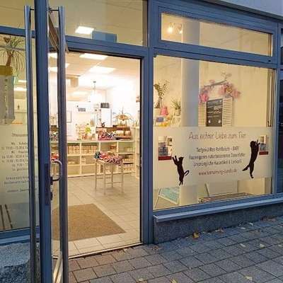 Hundeshop Tierheilpraxis - Li & Lu Tiernahrung - Severine Hertel - Nürnberg - Fürth - Erlangen in Oberasbach  – Dogorama