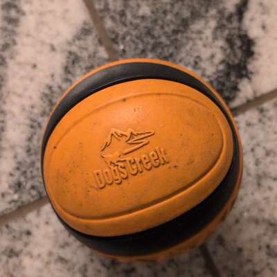 Robuster Ball für einen Mali-Beitrag-Bild