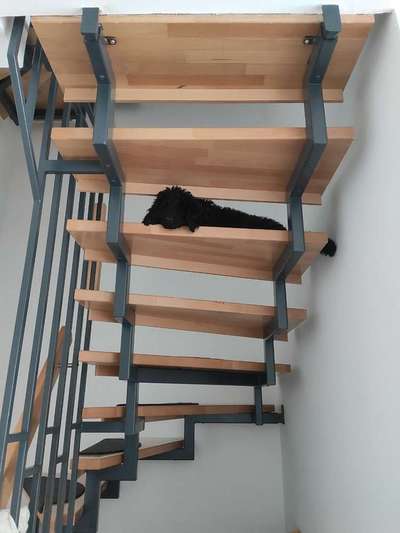 Die unbequemsten und lustigsten Schlafpositionen-Beitrag-Bild