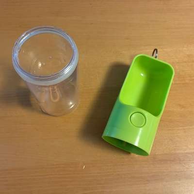 Hunde Wasserflasche für unterwegs-Beitrag-Bild