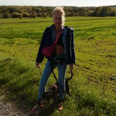 Hundetreffen-Spaziergänge am Neckar oder in den Bergen-Profilbild