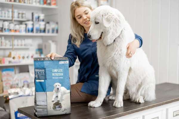 Jobs-Tierarzt/Tierärztin (m/w/d) auf Honorarbasis für Futterbewertungen-Bild