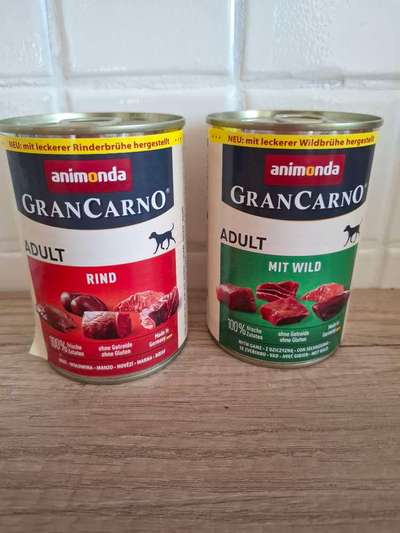 Hundefutter, Nassfutter. Futterwechsel innerhalb der Marke.-Beitrag-Bild