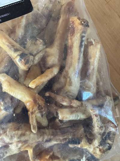 Hühnerfüße abzugeben-Beitrag-Bild